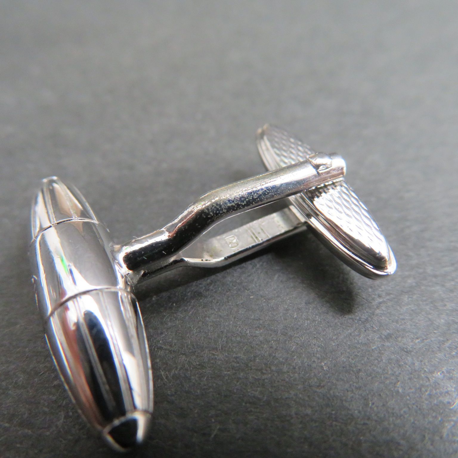 限定品 ALFRED DUNHILLアルフレッド ダンヒル ミレニアム カフス 4856☆カフス□アルフレッドダンヒル(ALFRED DUNHILL)□送料込み