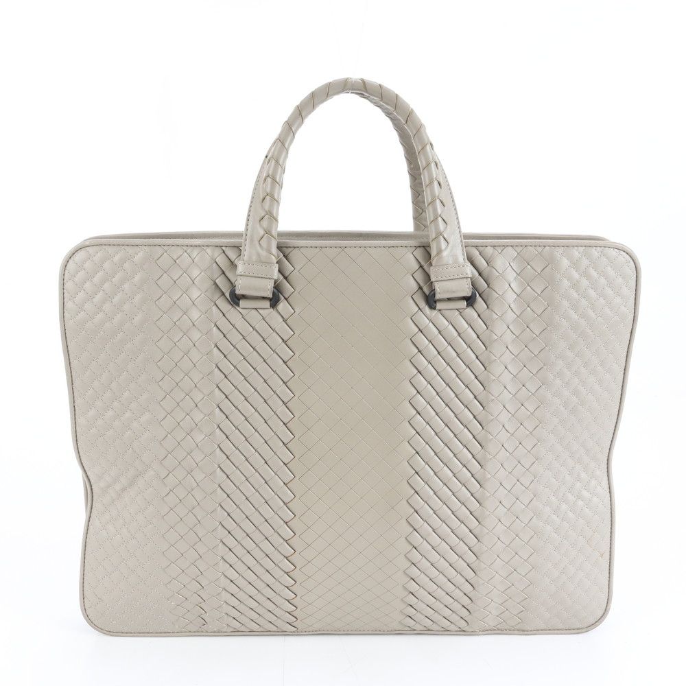 【極美品】ボッテガヴェネタ イントレチャート ビジネスバッグ A4 正規品 極美品 ボッテガヴェネタ イントレチャート 編みこみ レザー ビジネス