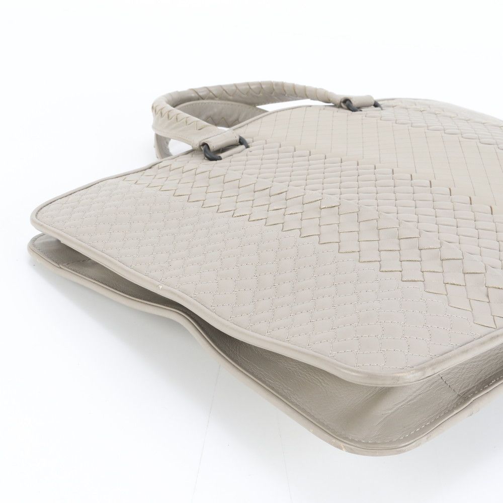 極美品 ボッテガヴェネタ イントレチャート 編みこみ レザー ビジネス