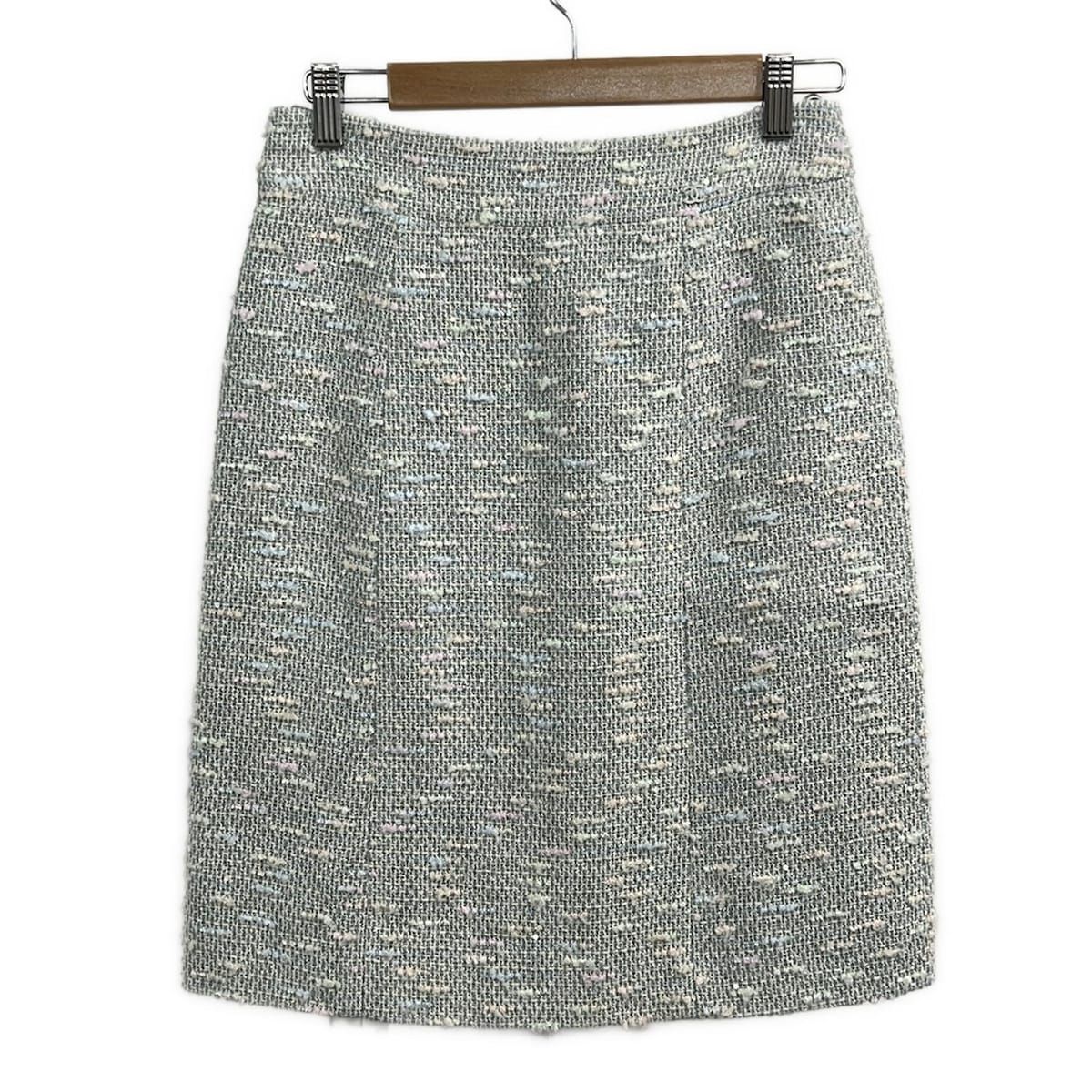 CHANEL のグレー 、ツイードスカート size.36 CHANEL(シャネル) スカート サイズ36 S レディース美品 P30118 ライト