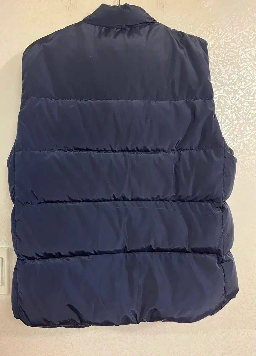   ネイビー ダウンベスト エイトセカンズ ネイビー ダウンベスト 18,000円 - メルカリ