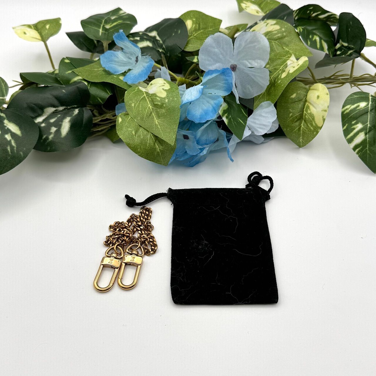 ルイヴィトン キーチェーン 金色 シェンヌ アノクレ キーホルダー 1-79