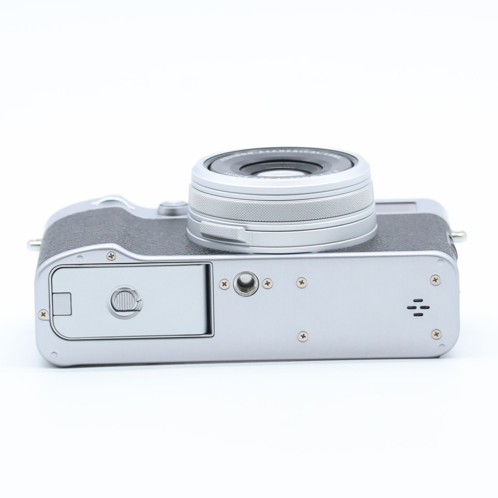 ショット数2,758】FUJIFILM X100VI シルバー 多言語モデル｜約4020万
