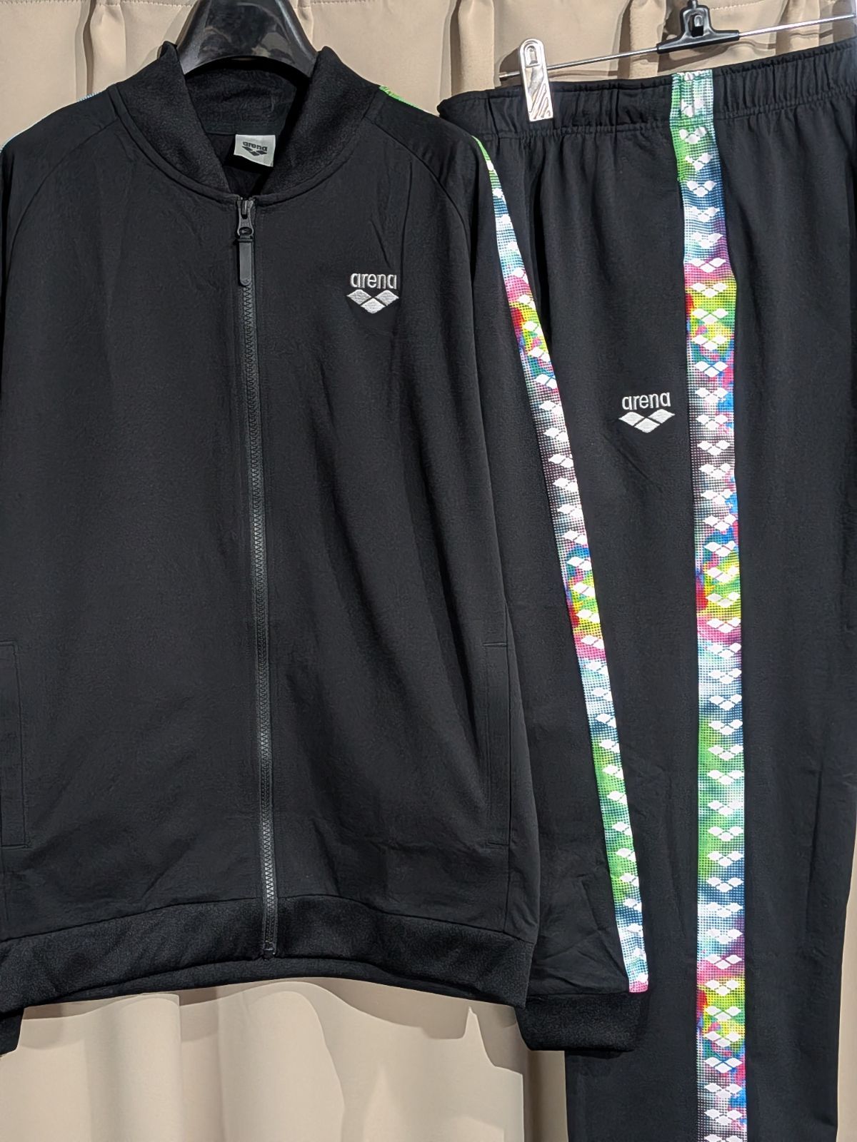 arena アリーナ 2024 チームライン ジャージ 上下 セットアップ 黒 L