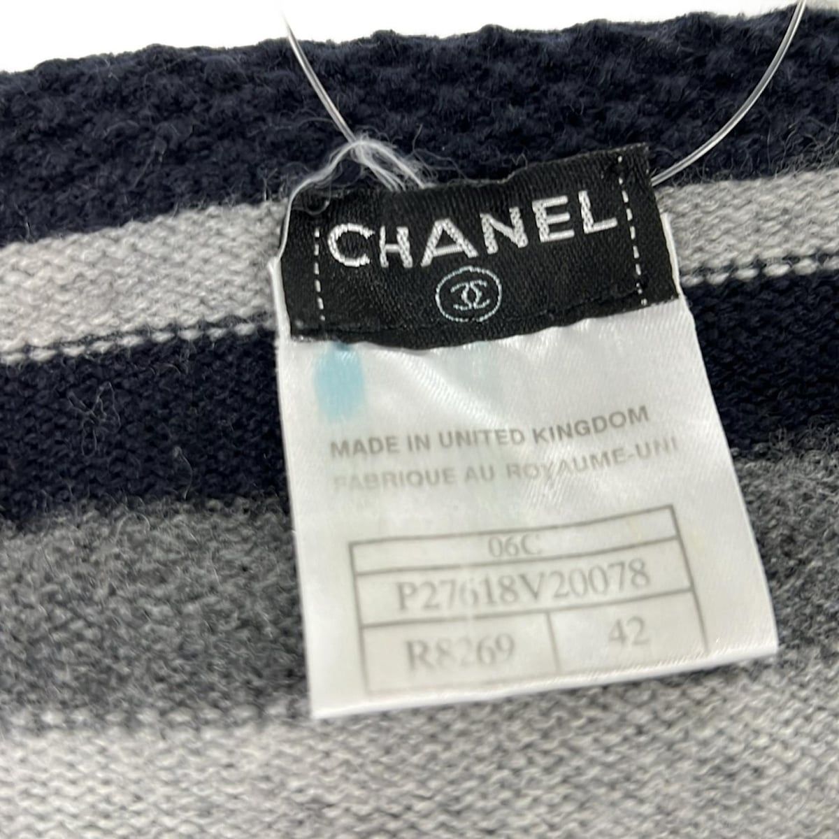 I　CHANEL カーディガン　42 シャネル　ブラック　黒　ダークグレー CHANEL(シャネル) カーディガン サイズ42 L レディース美品 - P27618