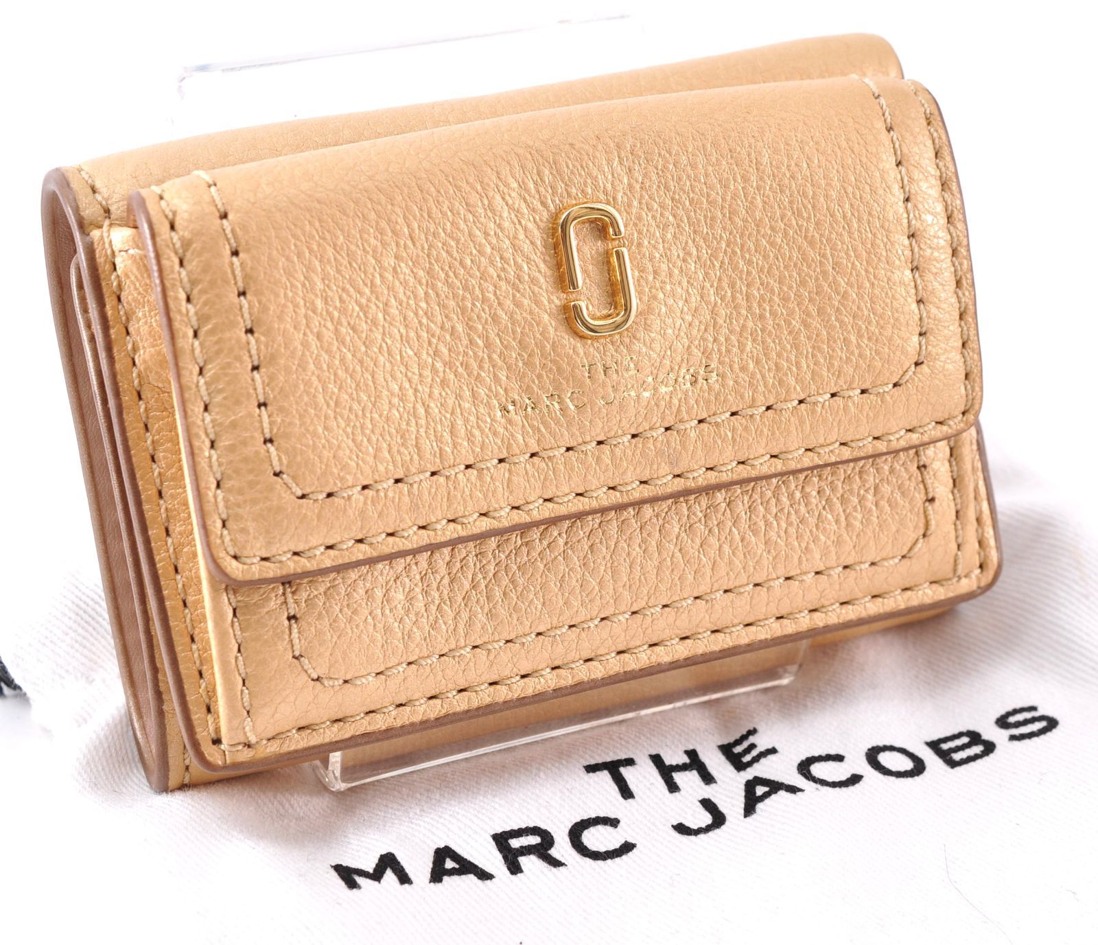未使用 MARC JACOBS マークジェイコブス ザ スナップショット Tri-fold Wallet 三つ折り財布 コンパクトウォレット Leather レザー Beige ベージュ