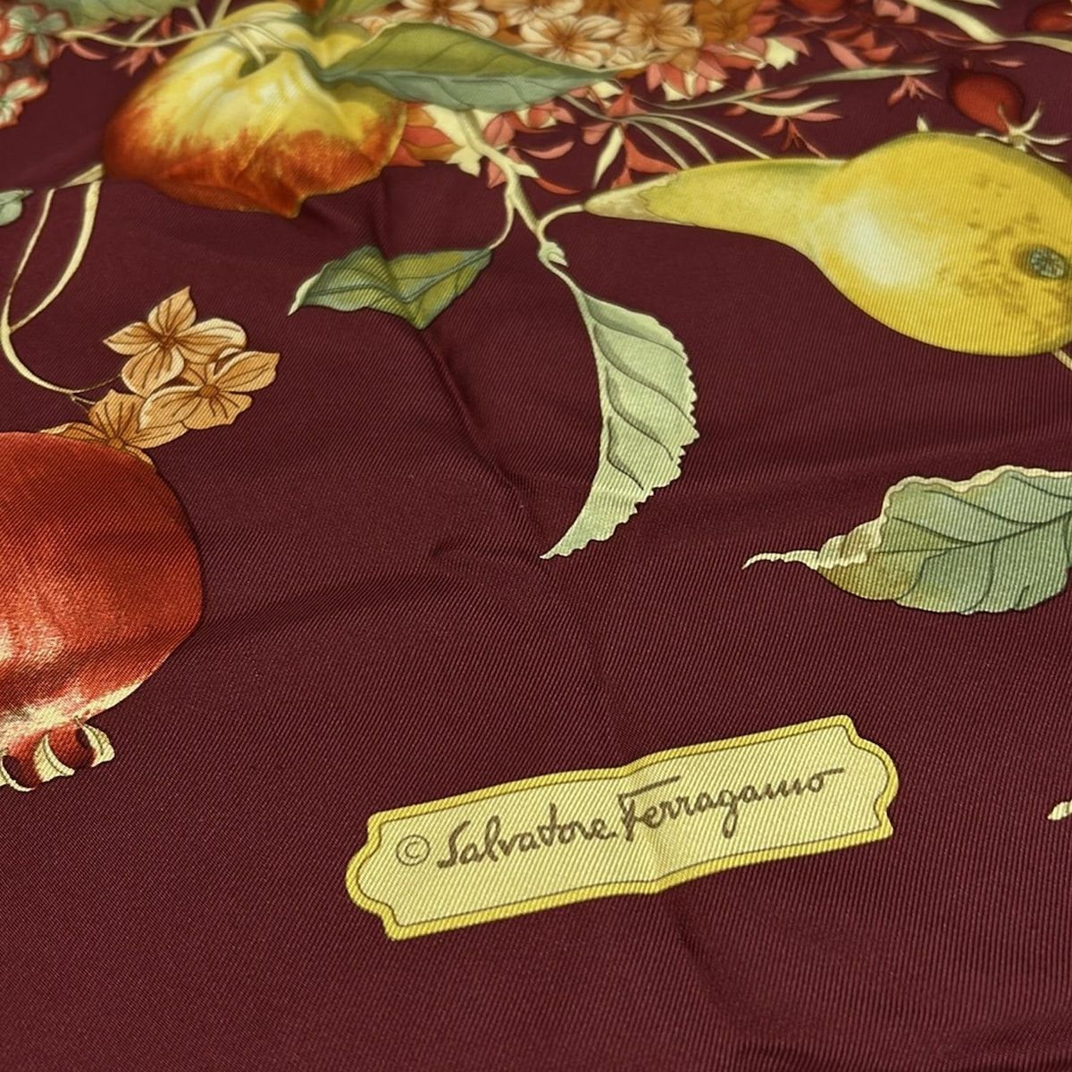 FERRAGAMO/SalvatoreFerragamo(サルバトーレフェラガモ) スカーフ美品