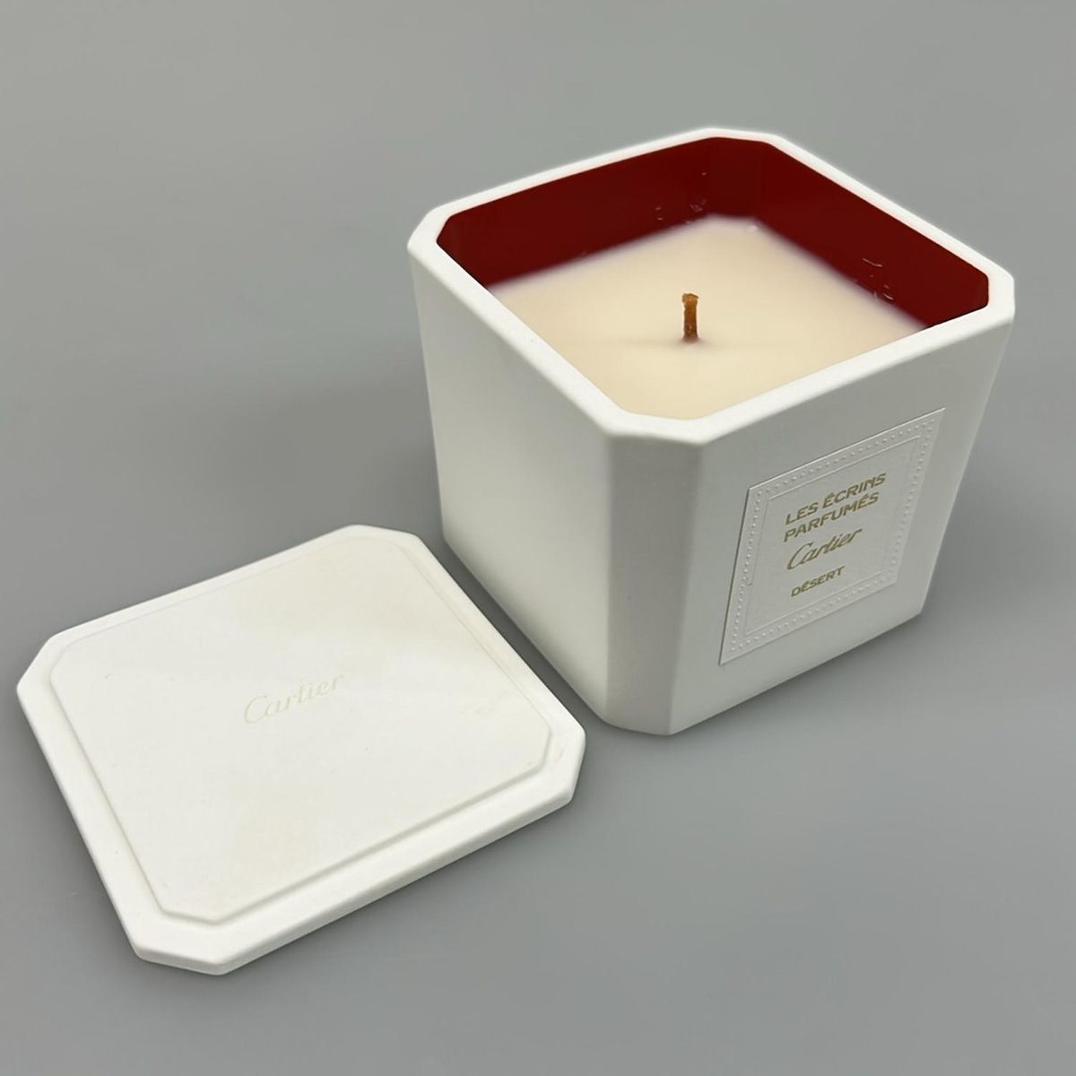 Cartier(カルティエ) 小物美品 - 白 アロマキャンドル - メルカリ