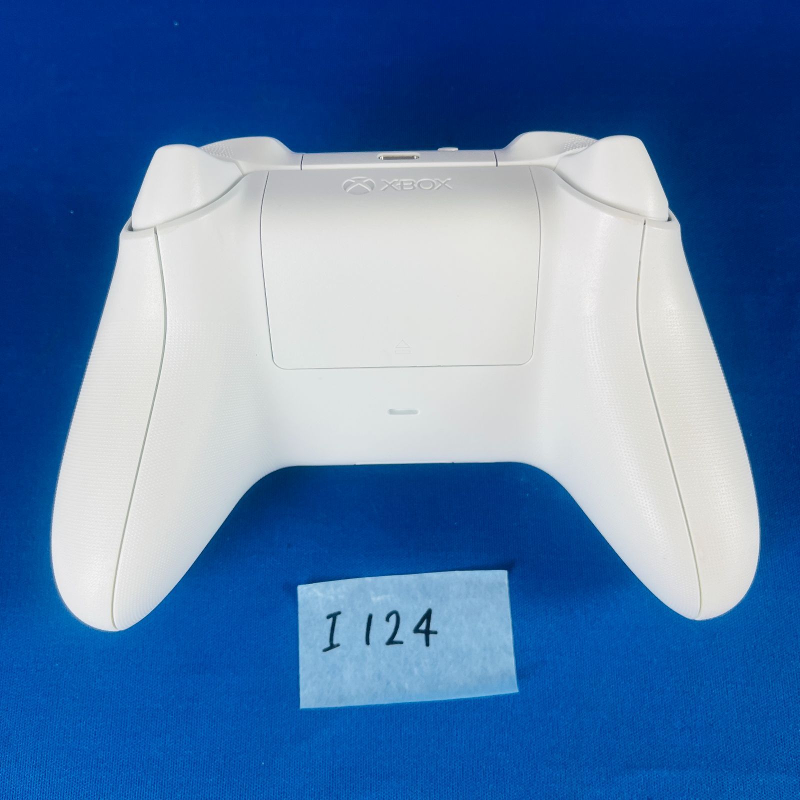 中古 Xbox Series S コントローラ・電源ケーブル付き HDMIなし Xbox Series S 本体 コントローラー、HDMI、電源ケーブル付き