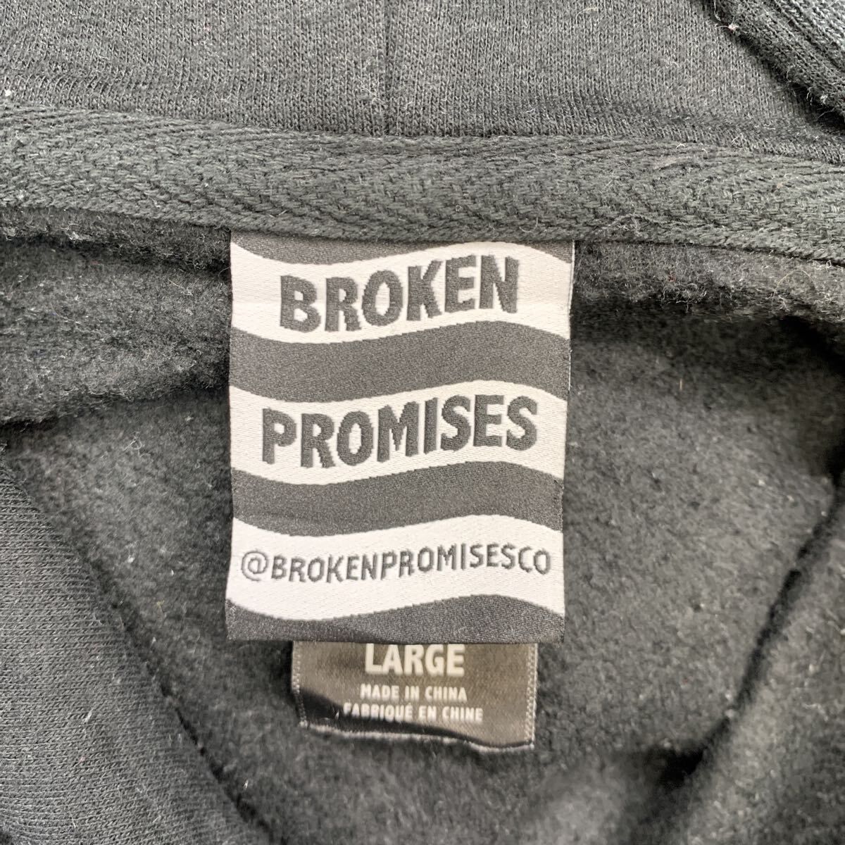 BROKEN PROMISES プリントスウェット パーカー LARGE ブラック 