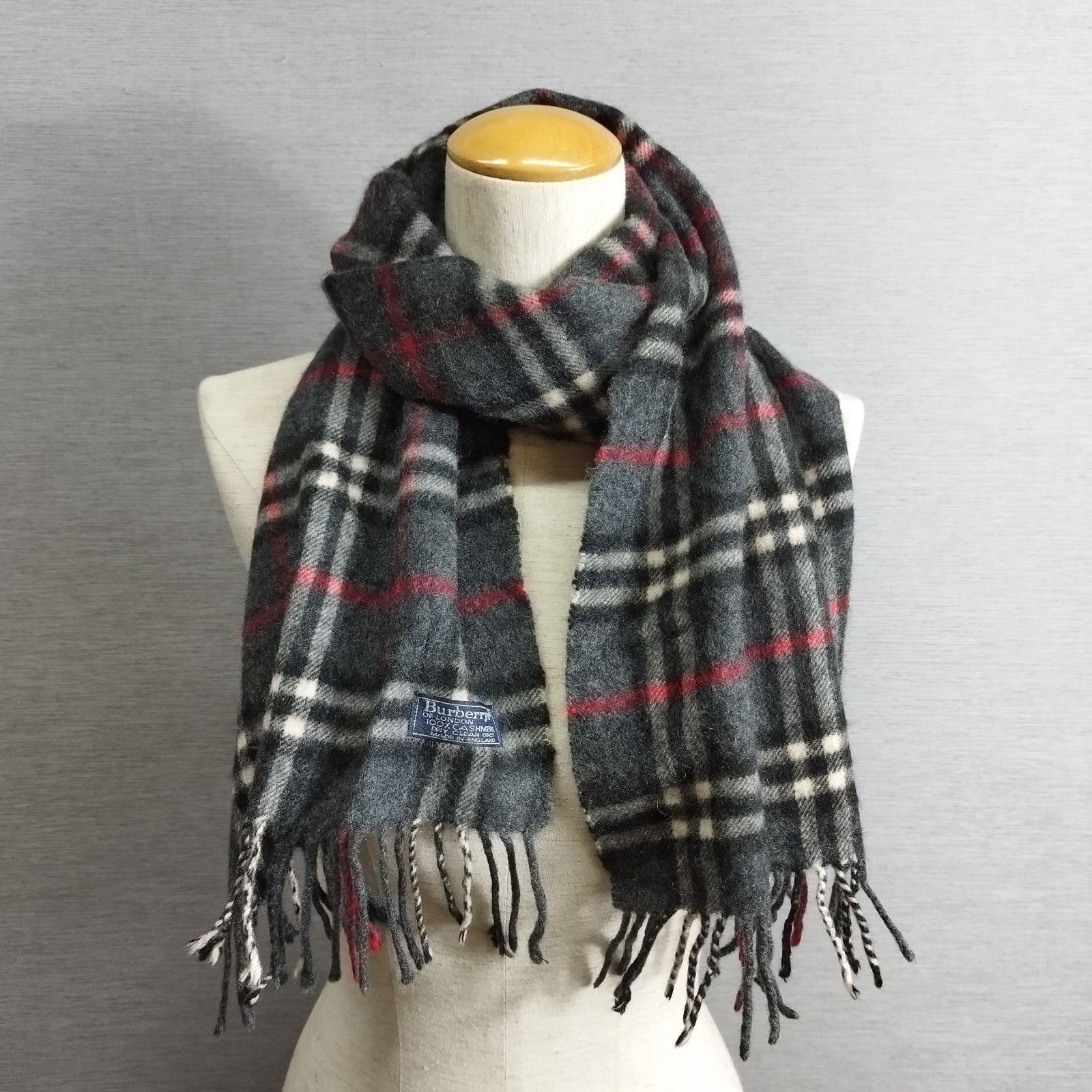 希少カラー　バーバリーロンドン　イギリス製　カシミヤ100% チェック　マフラー バーバリー BURBERRY ビッグチェックカシミヤ100％マフラー （ピンク