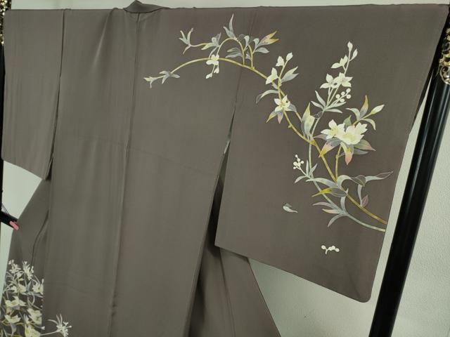 平和屋本店●極上　京加賀友禅　百貫石峰　訪問着　草花文　葡萄鼠色地　逸品　DZAB4036kh6 百貫石峰 加賀友禅訪問着のおすすめ人気商品一覧 通販 - Yahoo