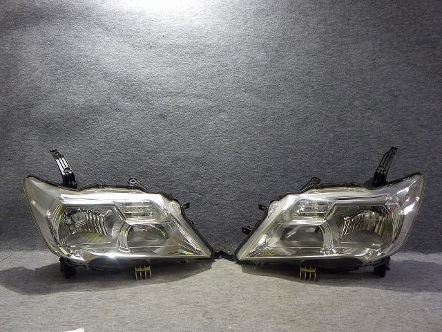 セレナ ヘッドライト 左右 HID C26/NC26 100-23097 バラスト付き 日産