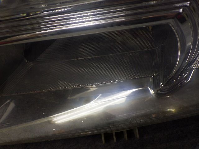 セレナ ヘッドライト 左右 HID C26/NC26 100-23097 バラスト付き 日産