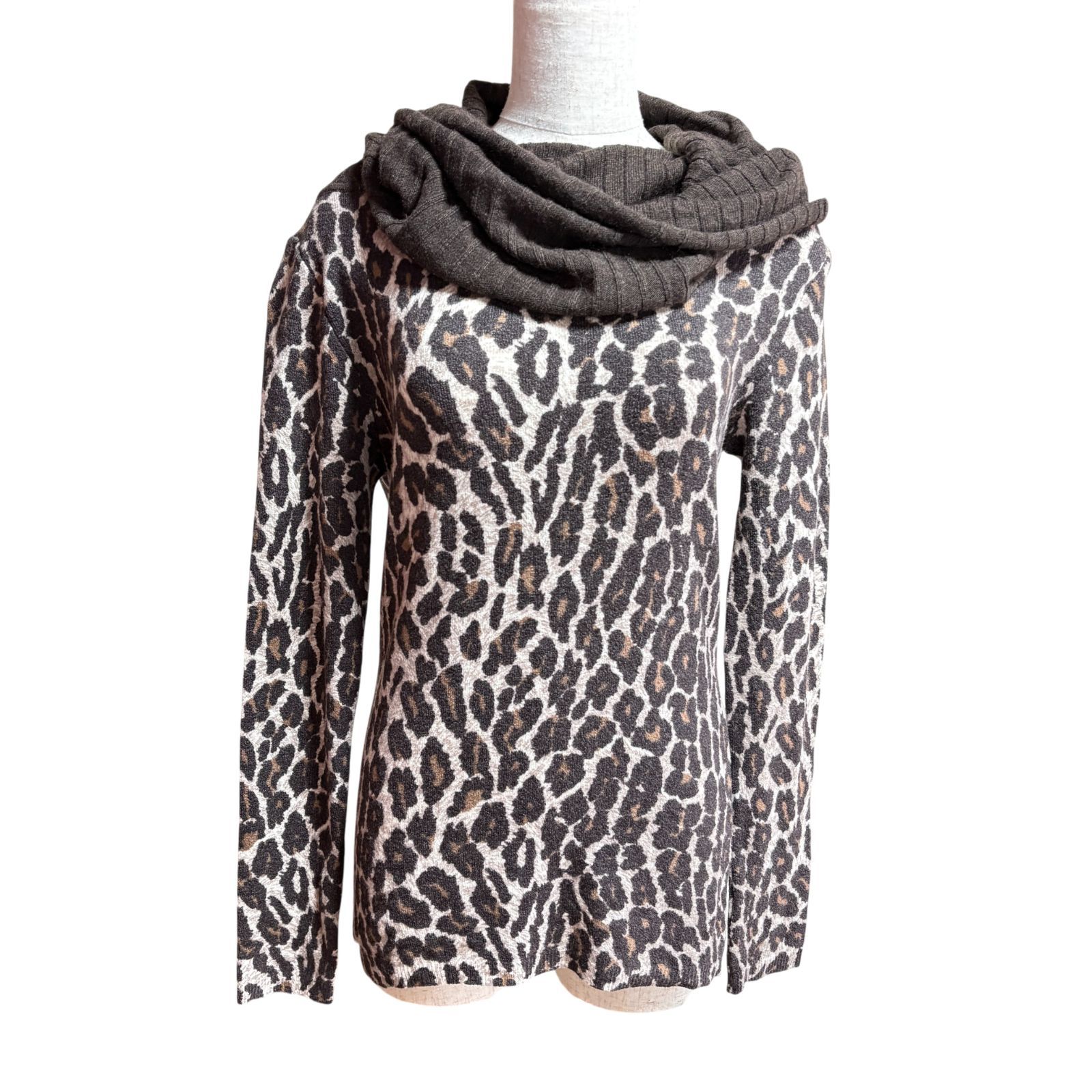 ANNA MOLINARI アンナモリナーリ レオパード柄 ヒョウ ニット セーター