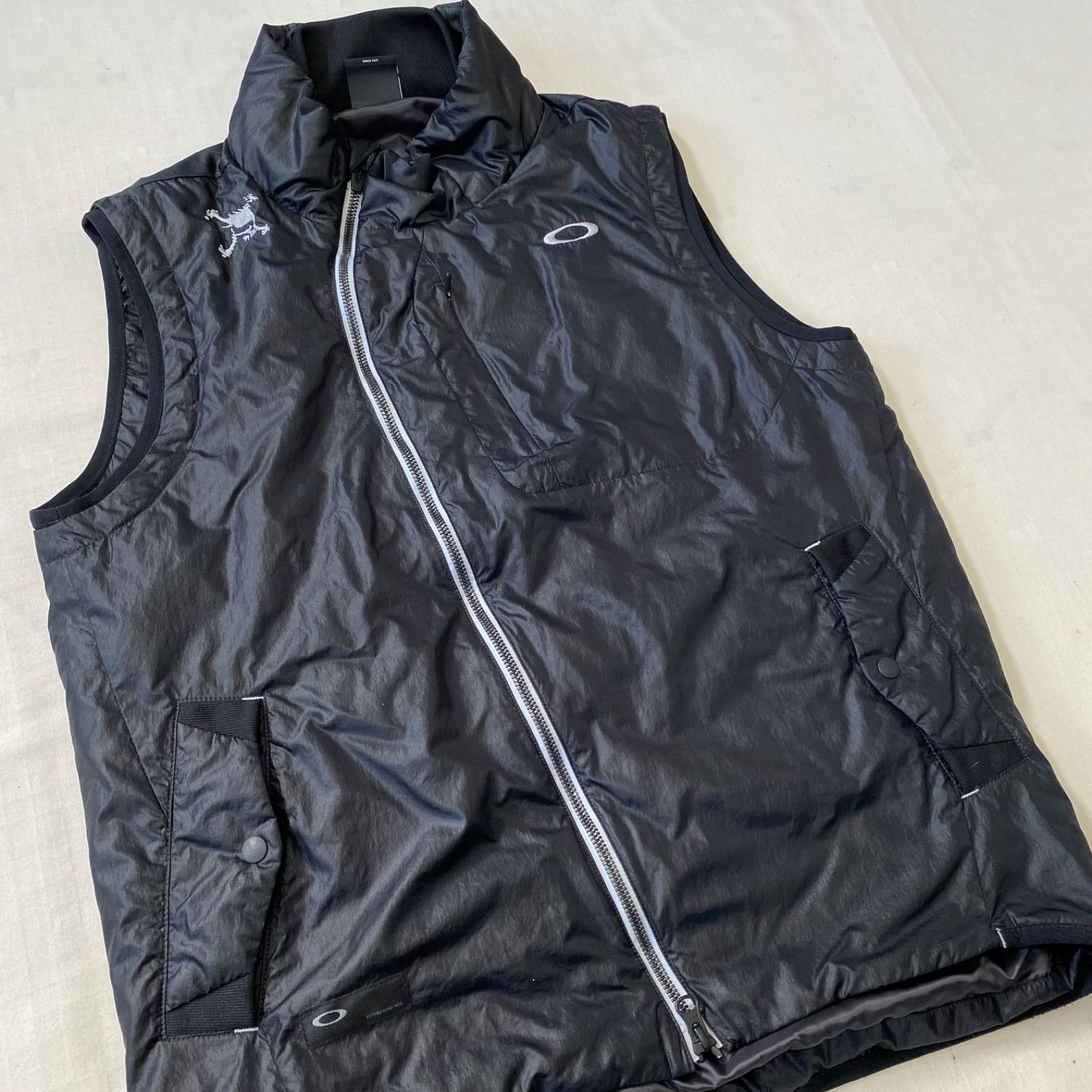 OAKLEY オークリー シャカシャカ ベストジャケット ベスト ジャケット