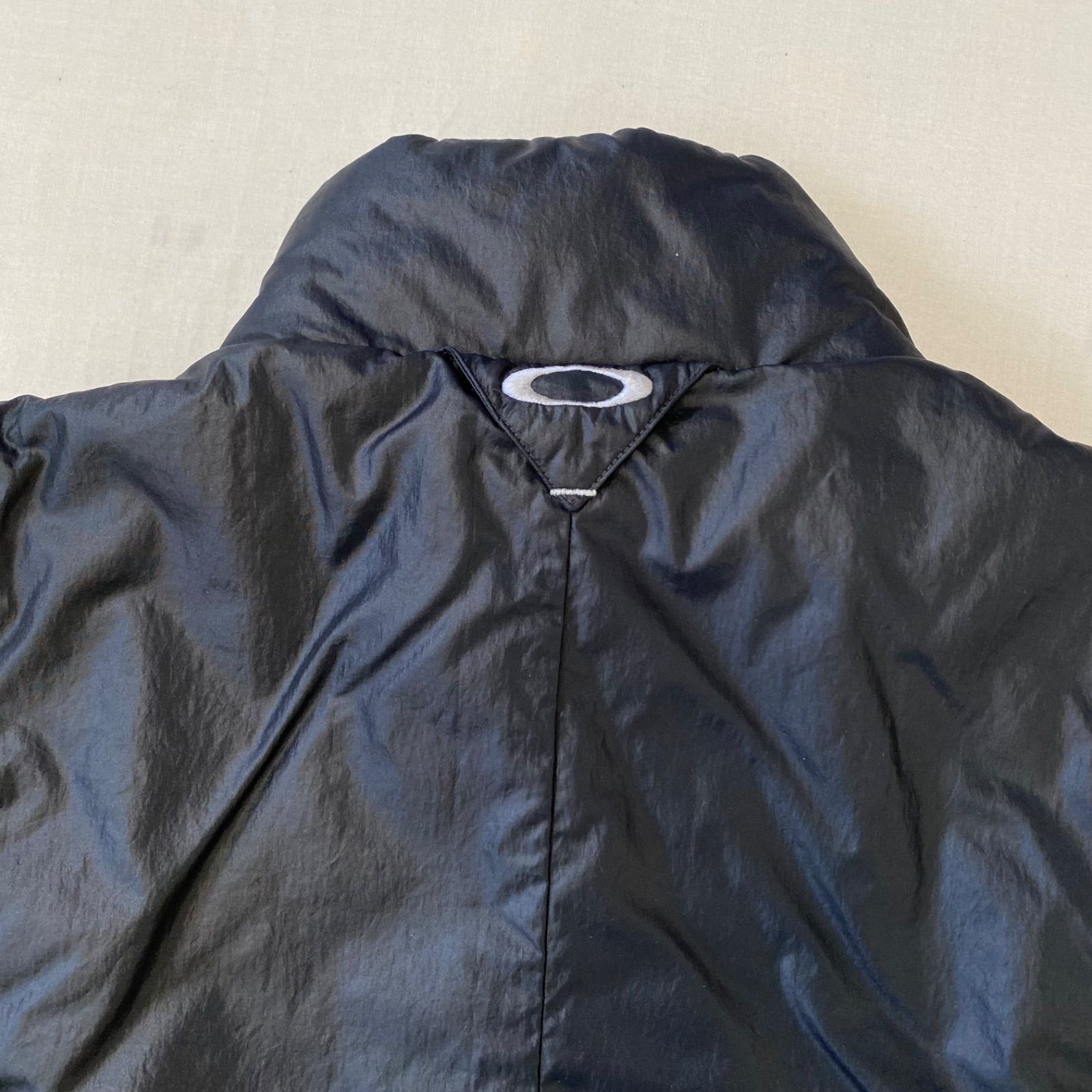 オークリー　ゴルフ　L 薄手　シャカシャカ OAKLEY オークリー シャカシャカ ベストジャケット ベスト ジャケット