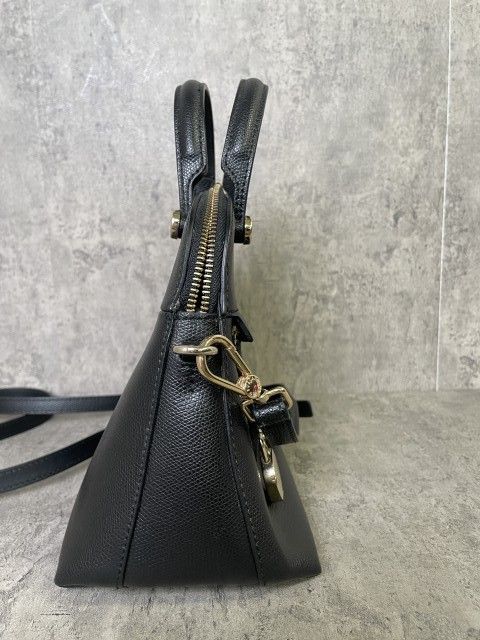 【美品】FURLA フルラ　パイパー　M ハンドバッグ 2way 黒　イタリア製 中古】FURLA ﾌﾙﾗ Piper ﾊﾟｲﾊﾟｰ ﾊﾞｯｸﾞ ｼｮﾙﾀﾞｰ ﾊﾝﾄﾞ 2WAY ｲﾀﾘｱ製 ITALY