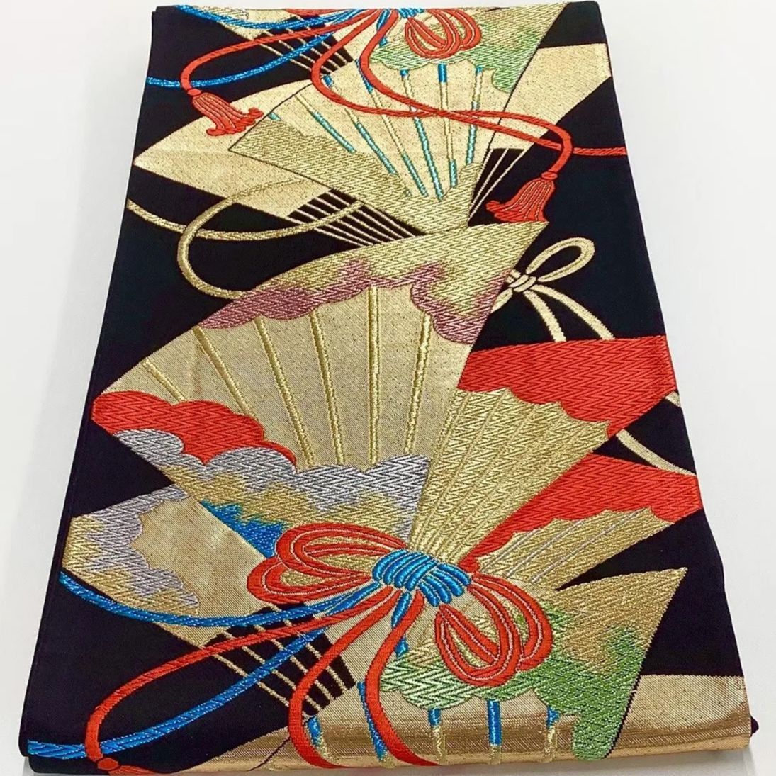 ご依頼様❤️新品■正絹高級，金銀糸織り分け，桜吹雪文様織り，六通柄袋帯 6694］袋帯 扇雲取文様 金銀糸 六通 黒 正絹 着物 フォーマル - メルカリ