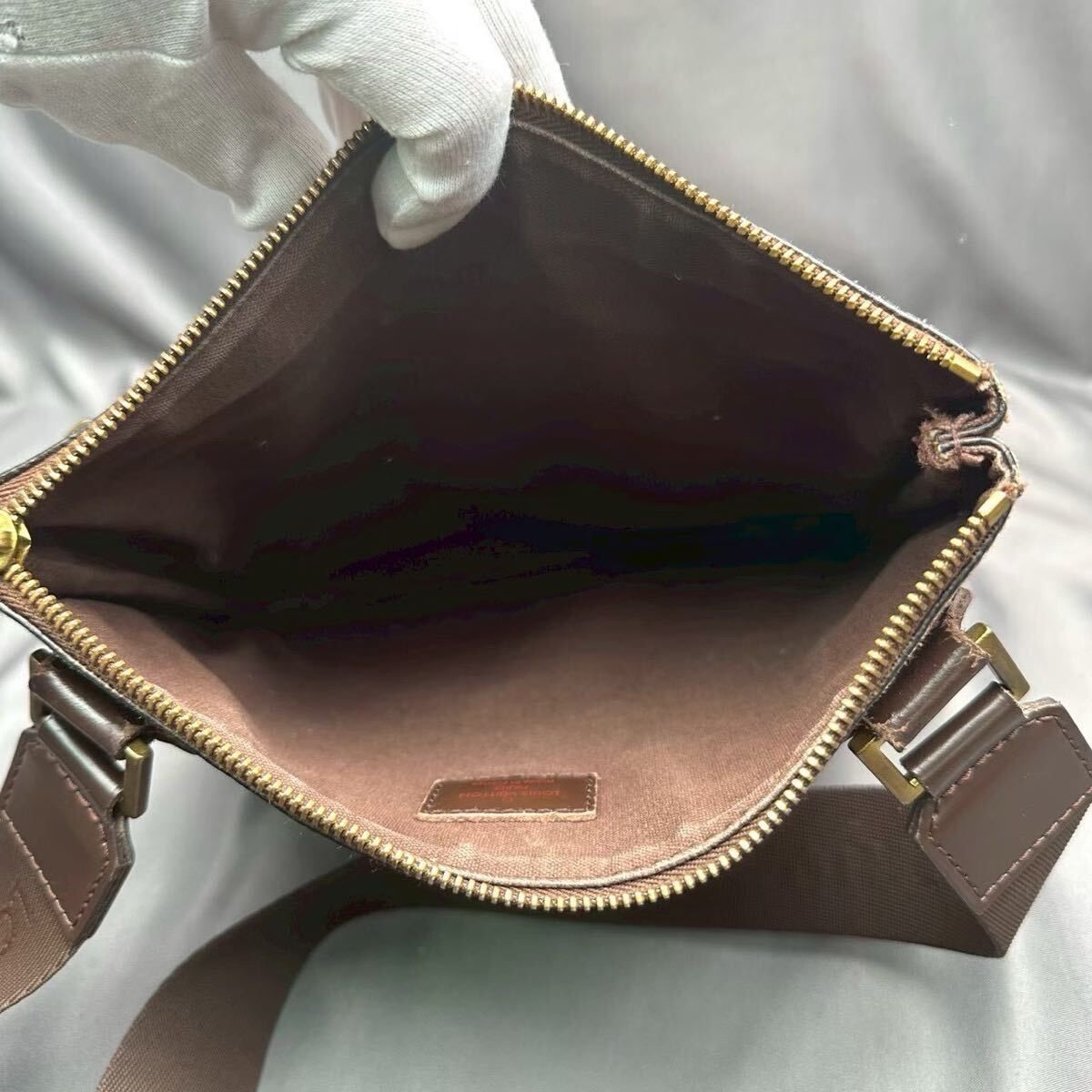 m322 ルイヴィトン LOUIS VUITTON ダミエ エベヌ ポシェット ボス 