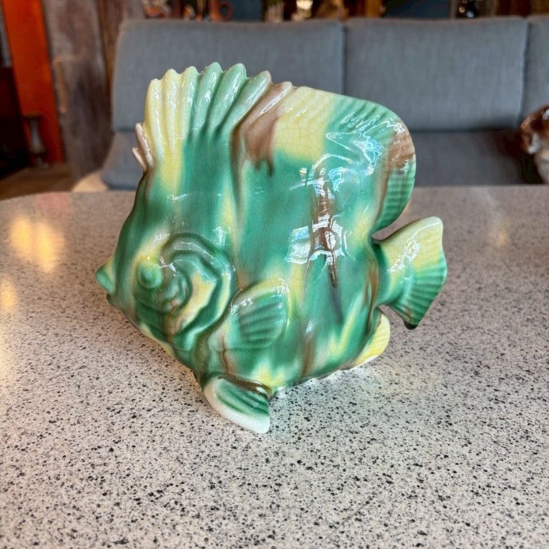 長崎三彩 魚 置物 2匹セット 秀山 焼物 陶器 熱帯魚 三彩焼 オブジェ