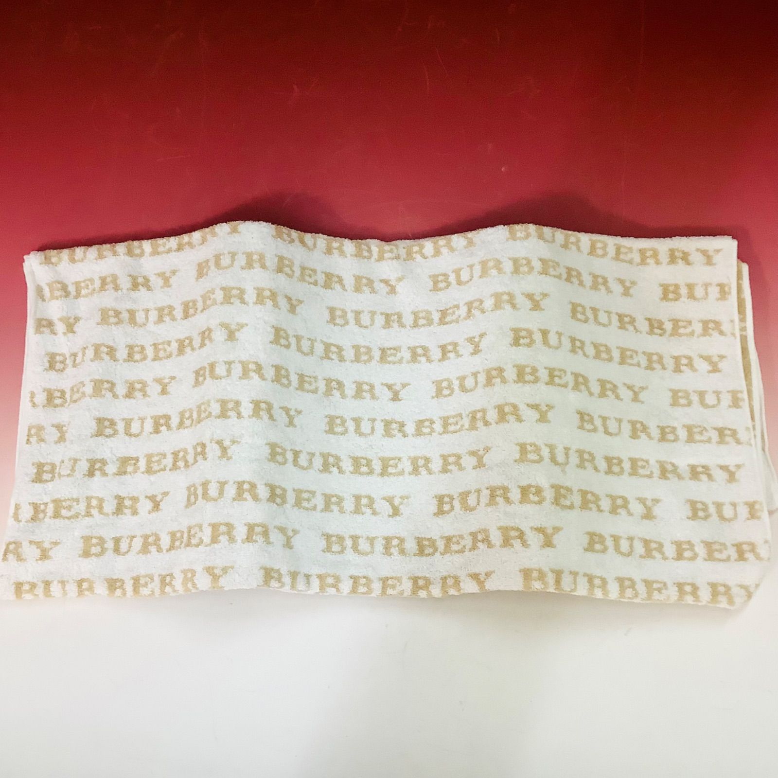 未使用品 BURBERRY タオルギフトセット バスタオル&フェイスタオル 箱