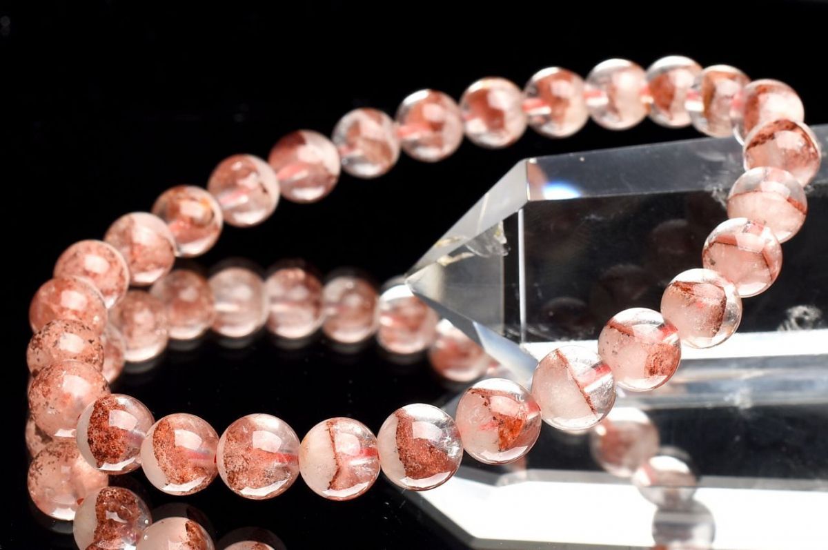 1点物】縁起のいい赤富士 レッドファントムクォーツ 7mm ブレスレット