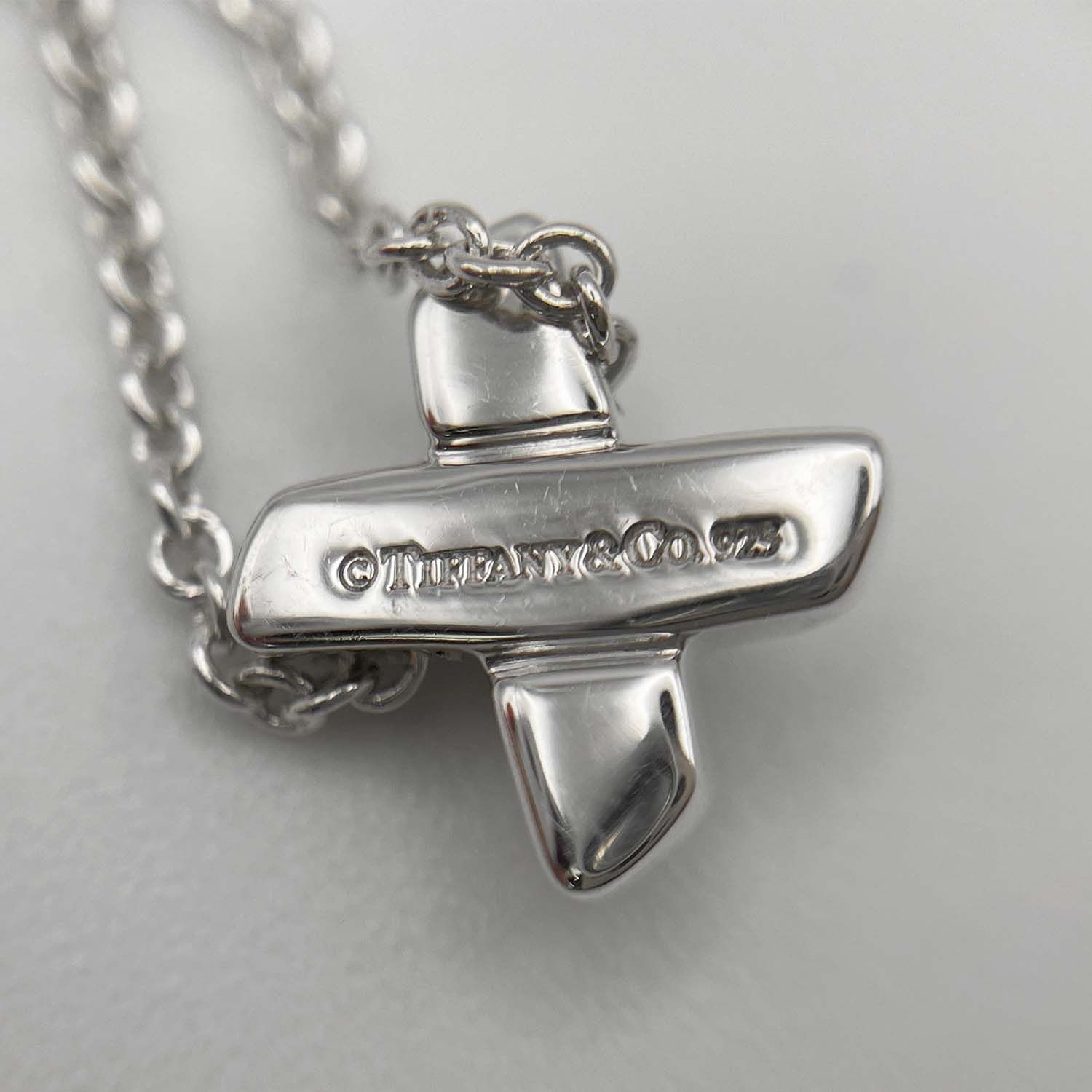 Tiffany&Co. ティファニー ネックレス グラフィティX キス ミニ クロス