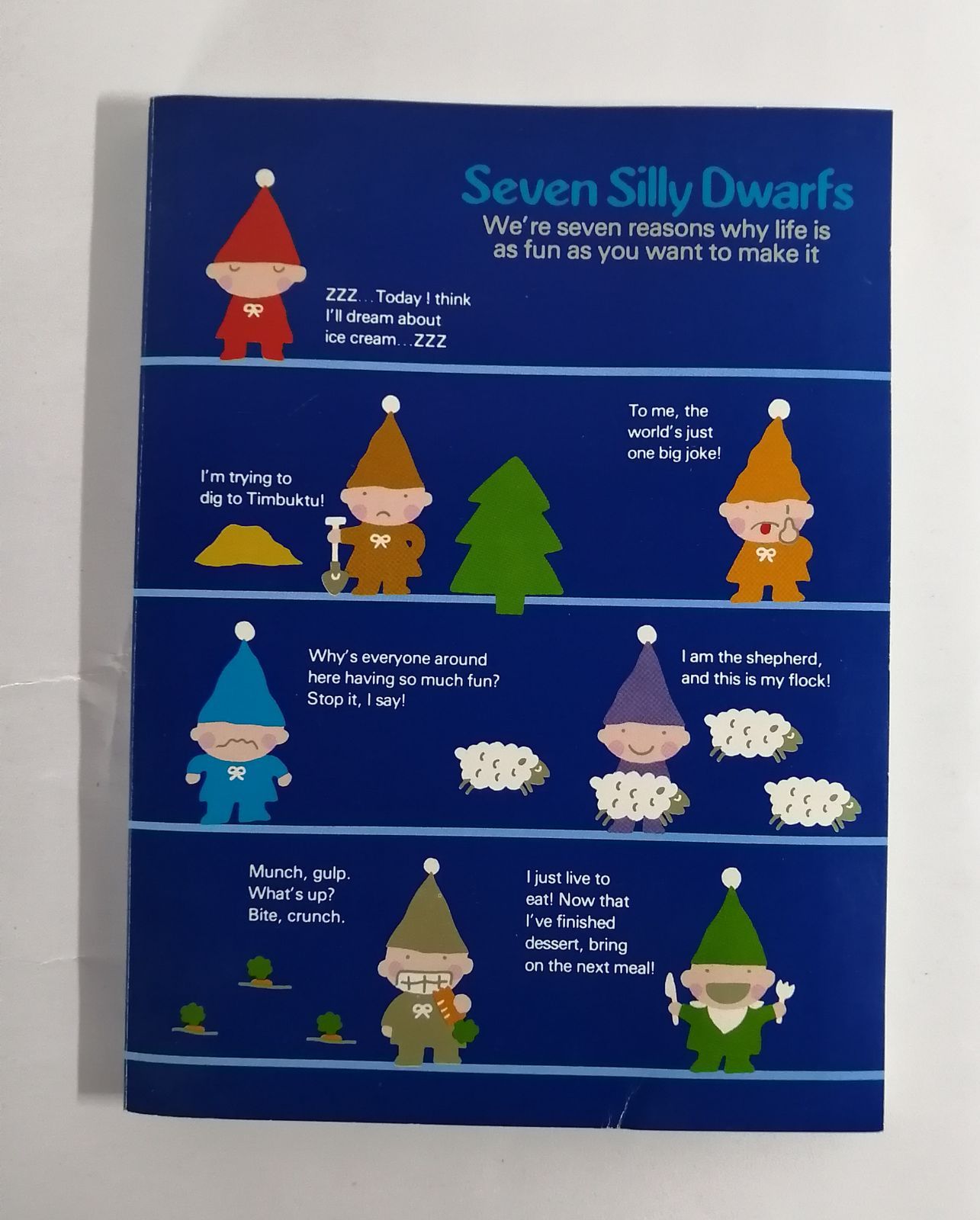 セブンシリードワーフ「レトロ」缶ペンケース,ノート,コンパクト