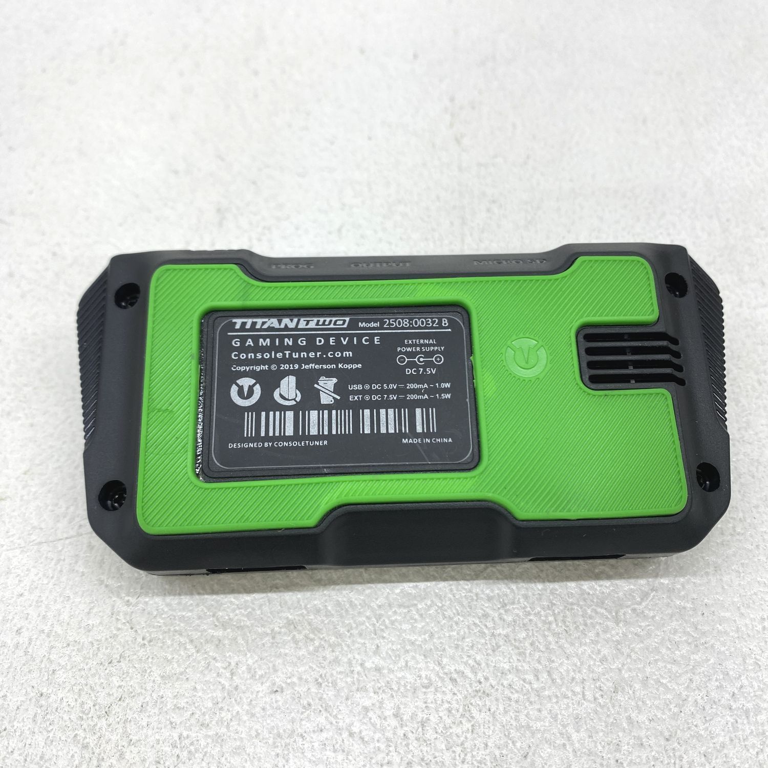 ☆加古川物流】【ジャンク品】TITAN TWO コンバーター 【404】 - メルカリ