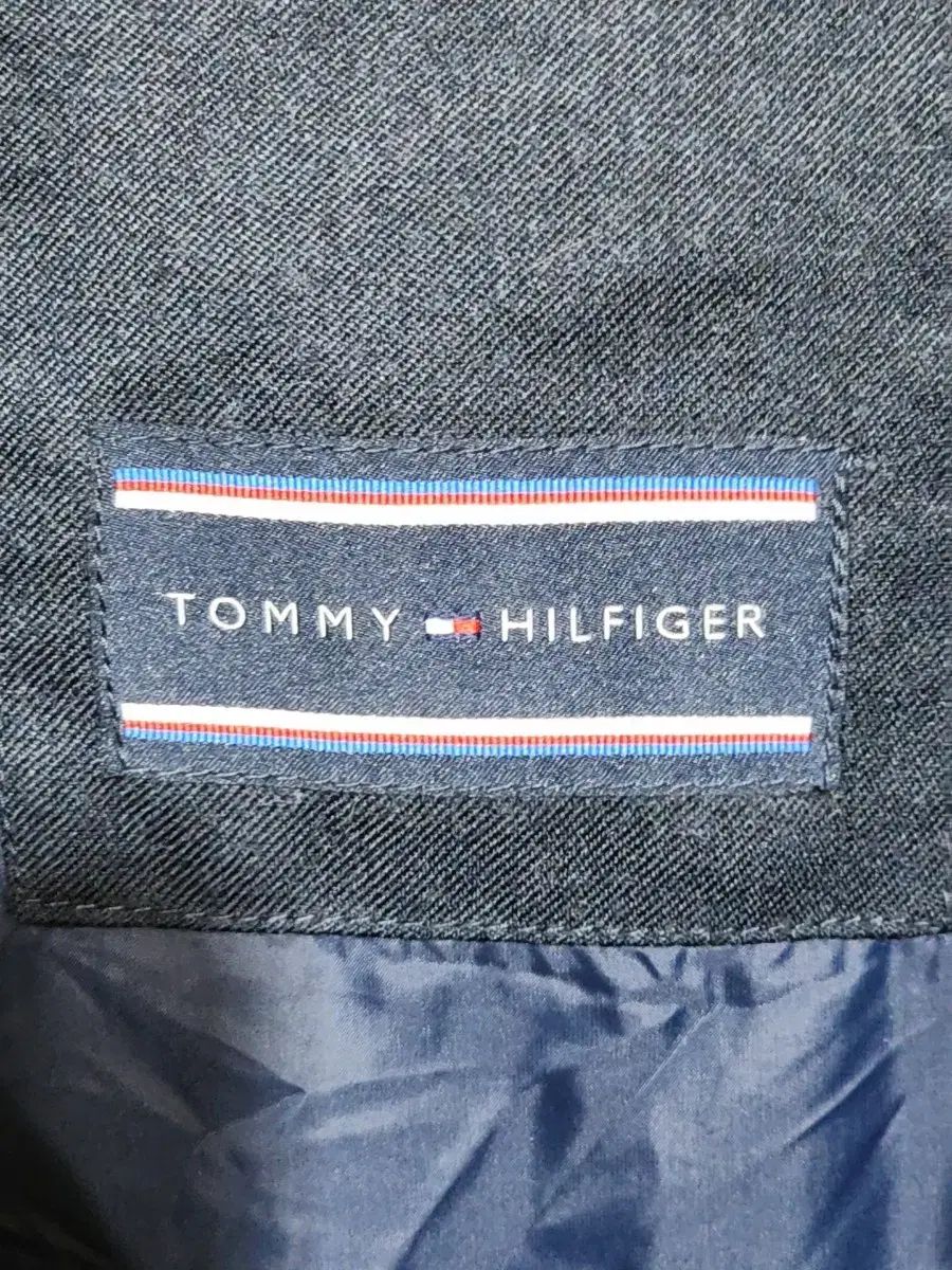 L) Tommy Hilfiger ダウンベスト ネイビー フード取り外し Tommy