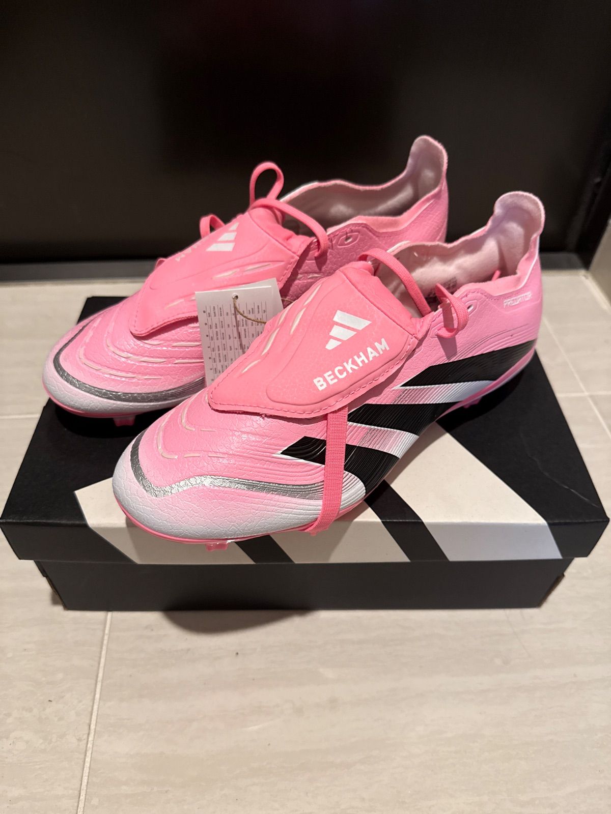 送料無料・匿名配送】adidas サッカー スパイク adidas Predator