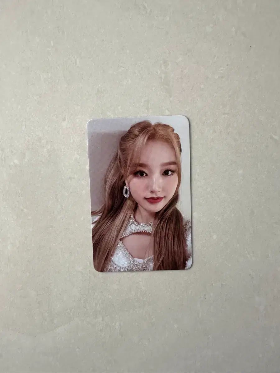 今月の少女(LOONA) ルナバース フォトブック PHOTOBOOK コンサート着裝