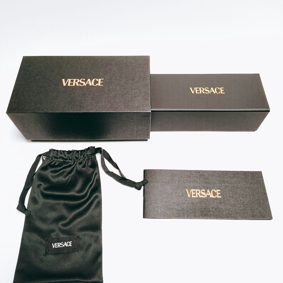 新品未使用】VERSACE ブラック メドゥーサ ビギー サングラス - メルカリ