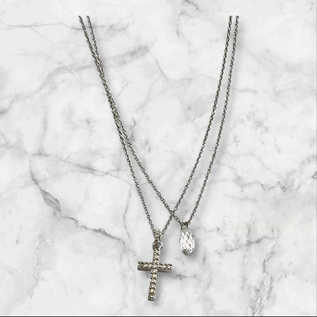 SWAROVSKI クロス ネックレス クリスタル 2連風 シルバー系 - メルカリ