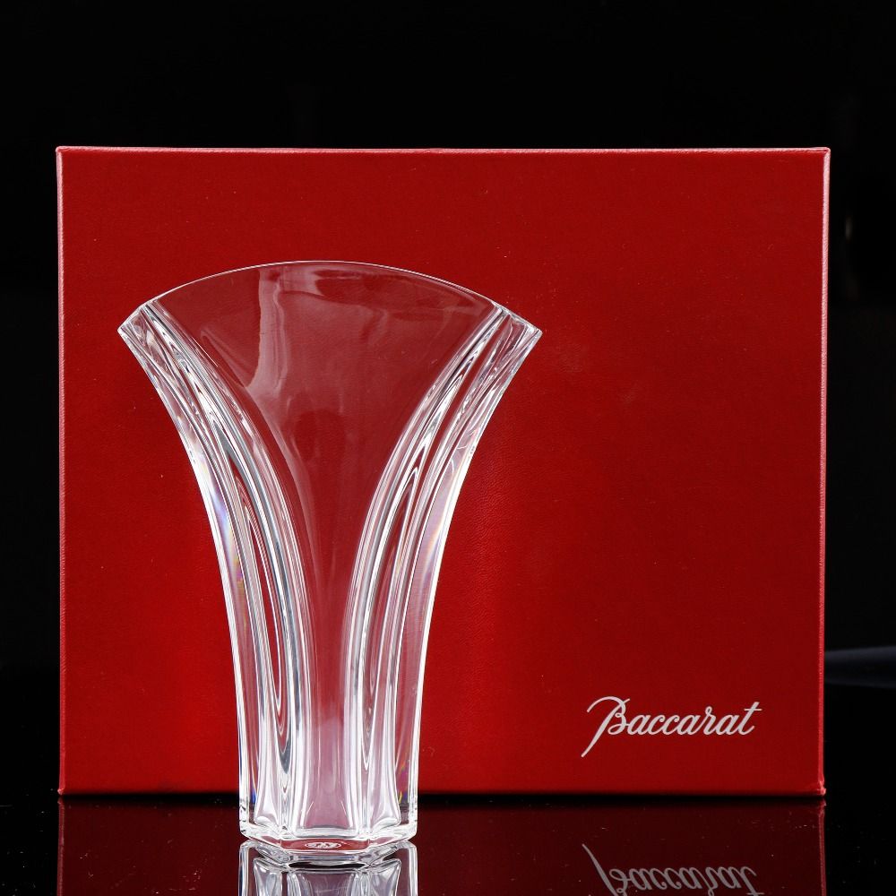 ※値引き中※【未使用】Baccarat クリスタル花瓶 赤 ギンコS バカラ Baccarat】バカラ ギンコ ベースS クリスタル _ 花瓶 - メルカリ