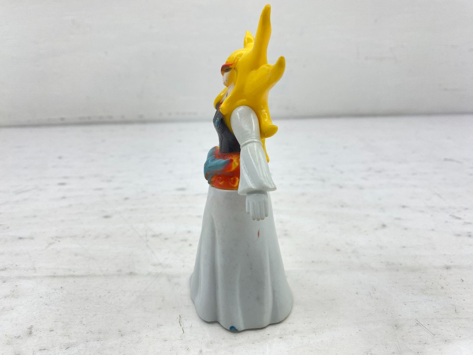 盛岡47-0025] オンダ 鋼鉄ジーグ ヒミカ女王 ミドルサイズ ソフビ