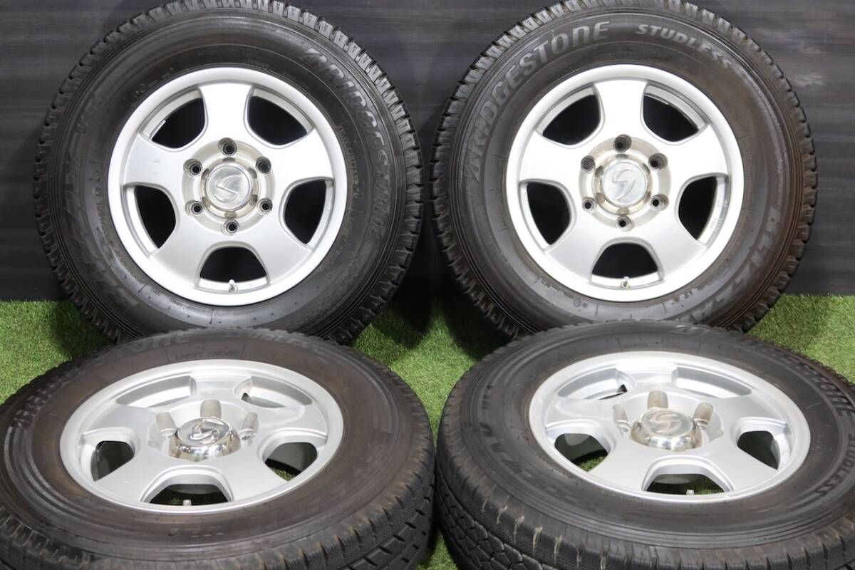 バリ溝LTタイヤ＞社外品 15in 6J +33 139.6 ハイエース専用サイズ