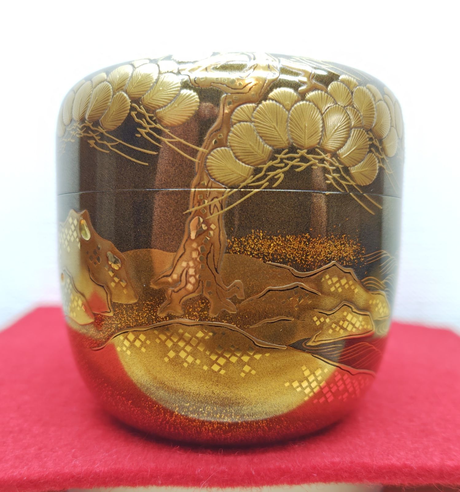 逢絢亭・中古品】茶道具 大棗 輪島塗 老松蒔絵 内梨地 最高峰蒔絵 盛り