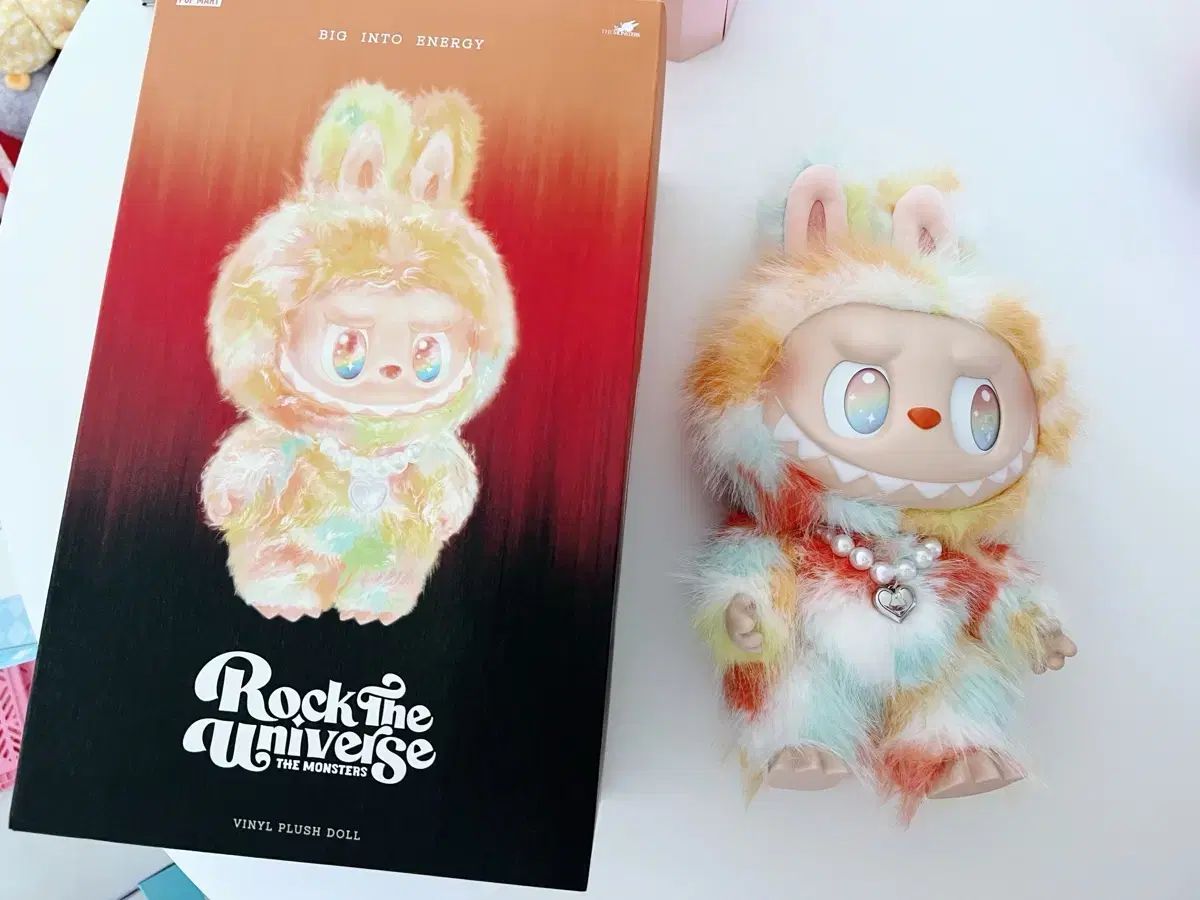 正規品】POP MART ラブブ Rock The Universe POP MART 【公式通販】