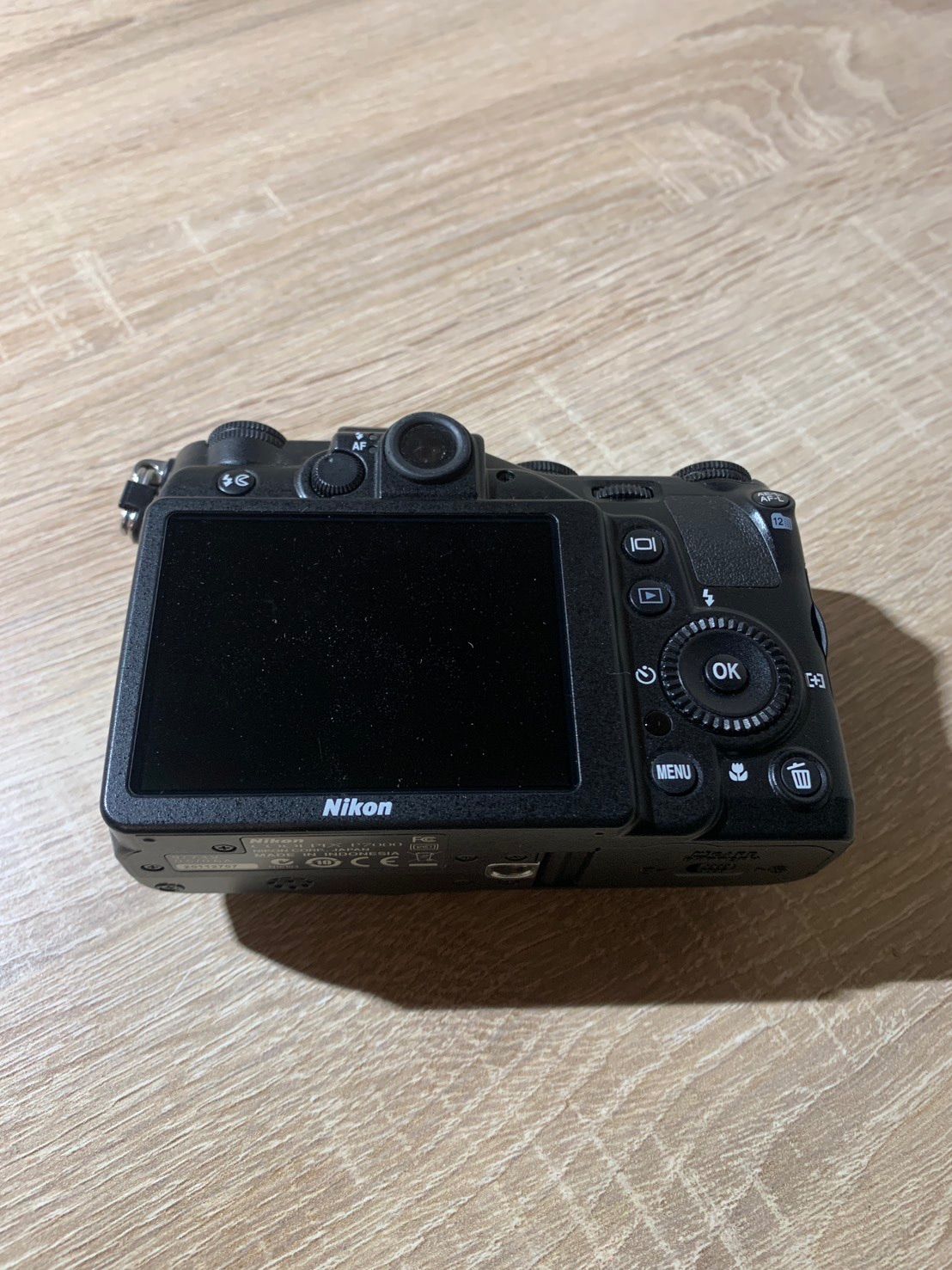7936 Nikon COOLPIX P7000 ブラック デジカメ ジャンク 美品 - メルカリ