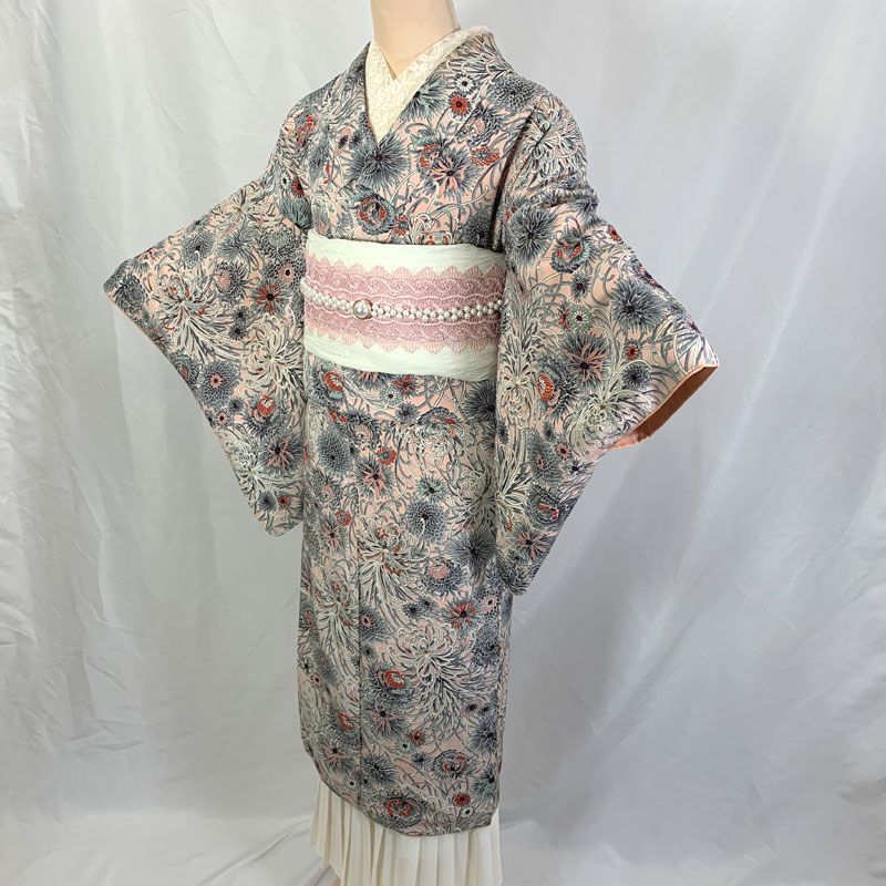 唐獅子 牡丹 昭和レトロ 大正ロマン アンティーク着物NO6 唐獅子 牡丹 昭和レトロ 大正ロマン アンティーク着物NO6 - メルカリ