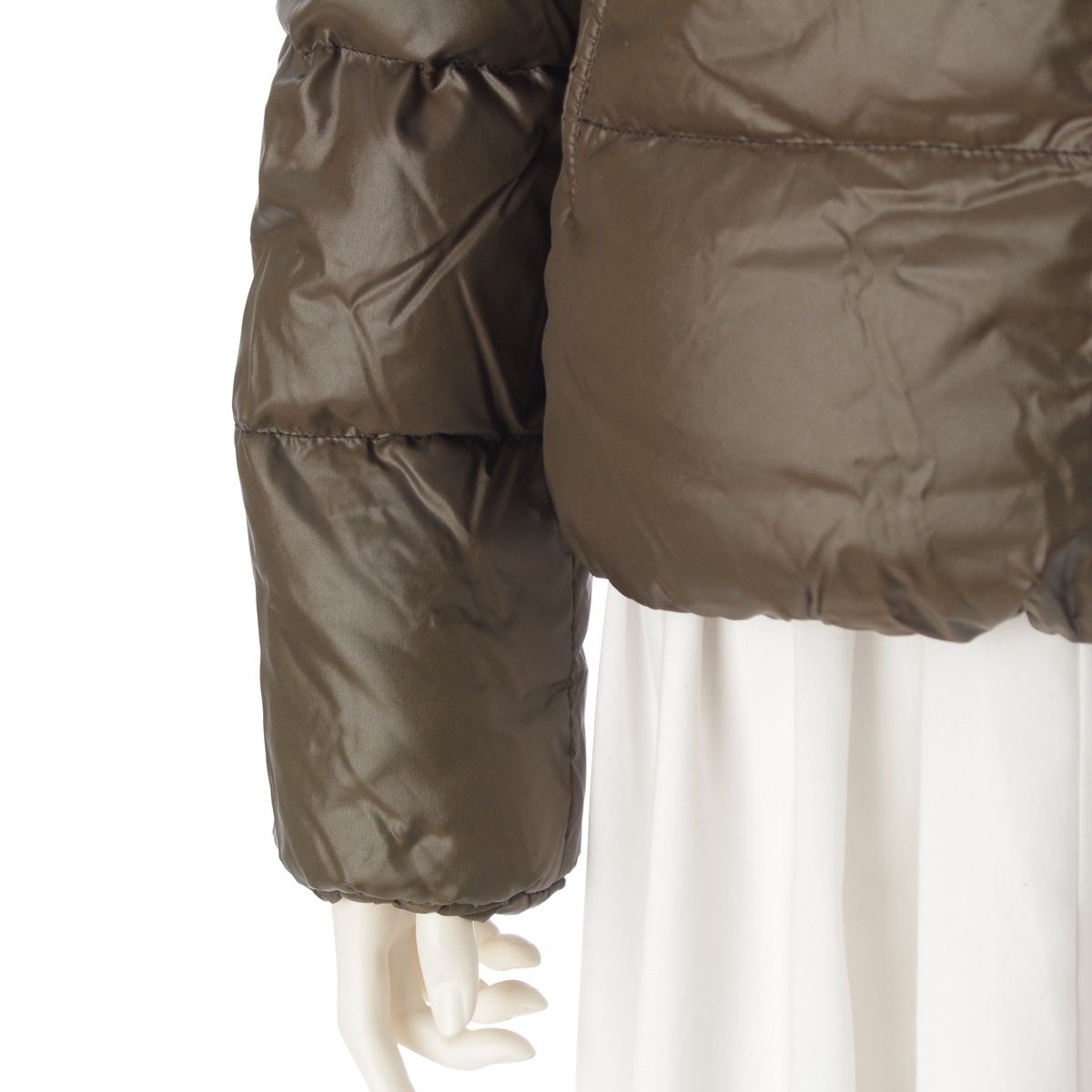 デュベティカ ラクーンファー ダウンジャケット D.030.04.MFN-1001R