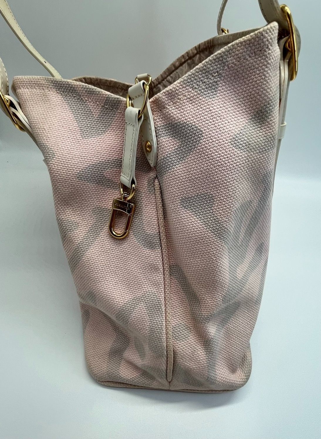 ルイヴィトン　23.5cmクルーズライン　タイシエンヌ　モノグラム　37 ルイヴィトン 23.5cmクルーズライン タイシエンヌ モノグラム 37 ルイ