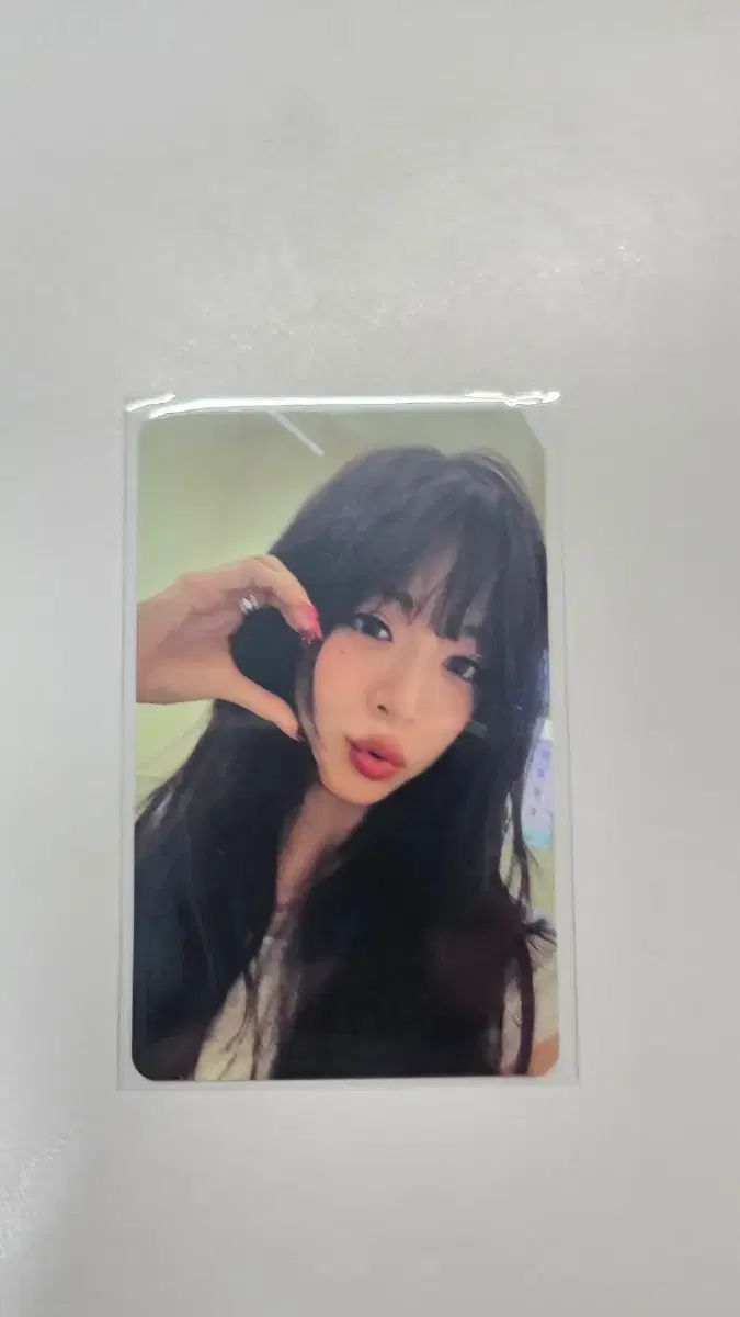 fromis_9 出品 fromis_9(プロミスナイン・プミナ) イ・チェヨン(LEE