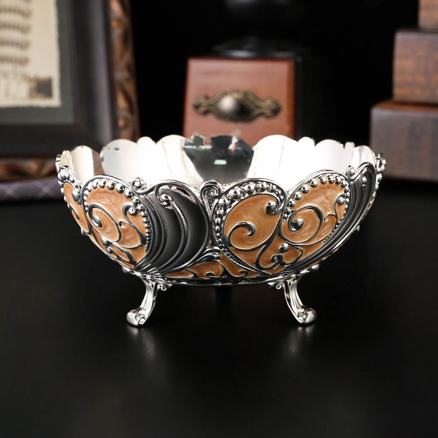 新品未使用 欧風ボウル型金属製フルーツボウル 家庭用 / KTV