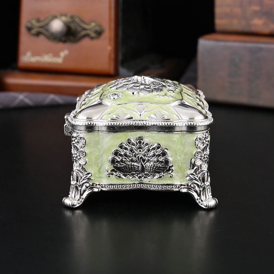 新品未使用 新作欧風金属製四角形孔雀柄ジュエリーボックス 高級結婚式