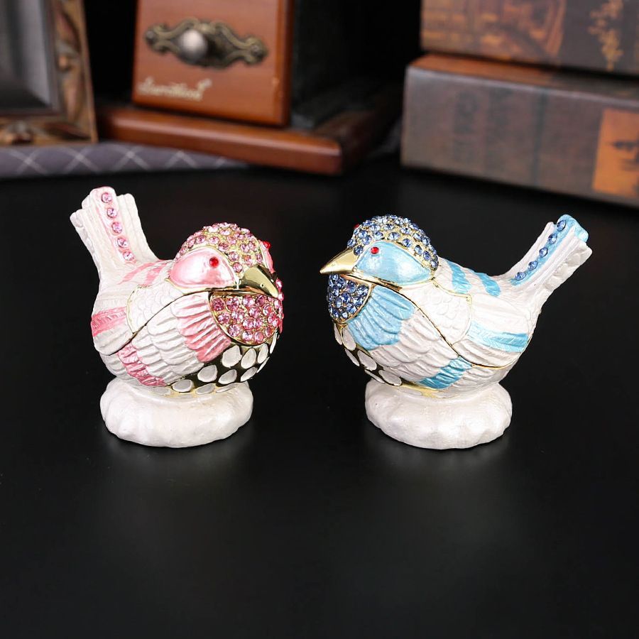 新品未使用 雀柄ジュエリーボックス 七宝焼工芸金属製 雀柄装飾ケース