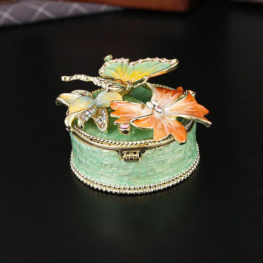 新品未使用 花蝶柄七宝焼ジュエリーボックス プロポーズ / 結婚式用 三