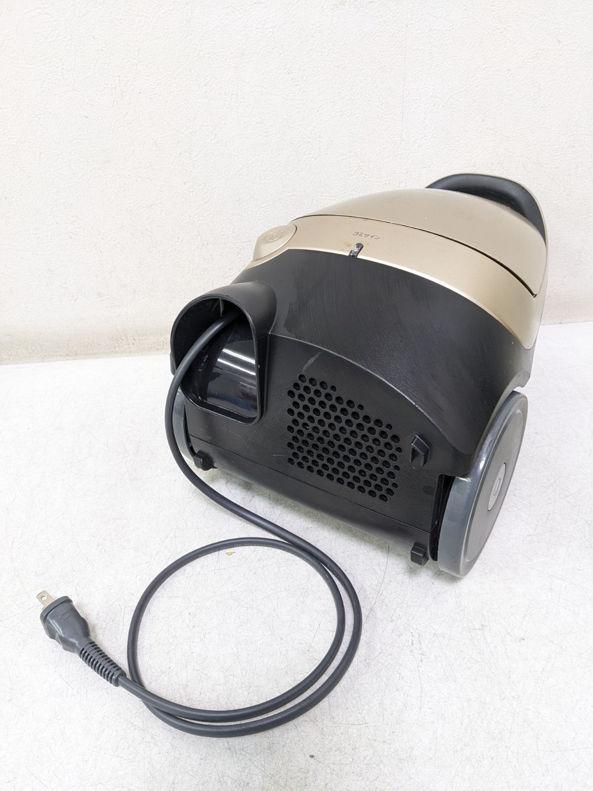 TOSHIBA VC-PH7A-N 紙パック式掃除機 2020年製 - メルカリ